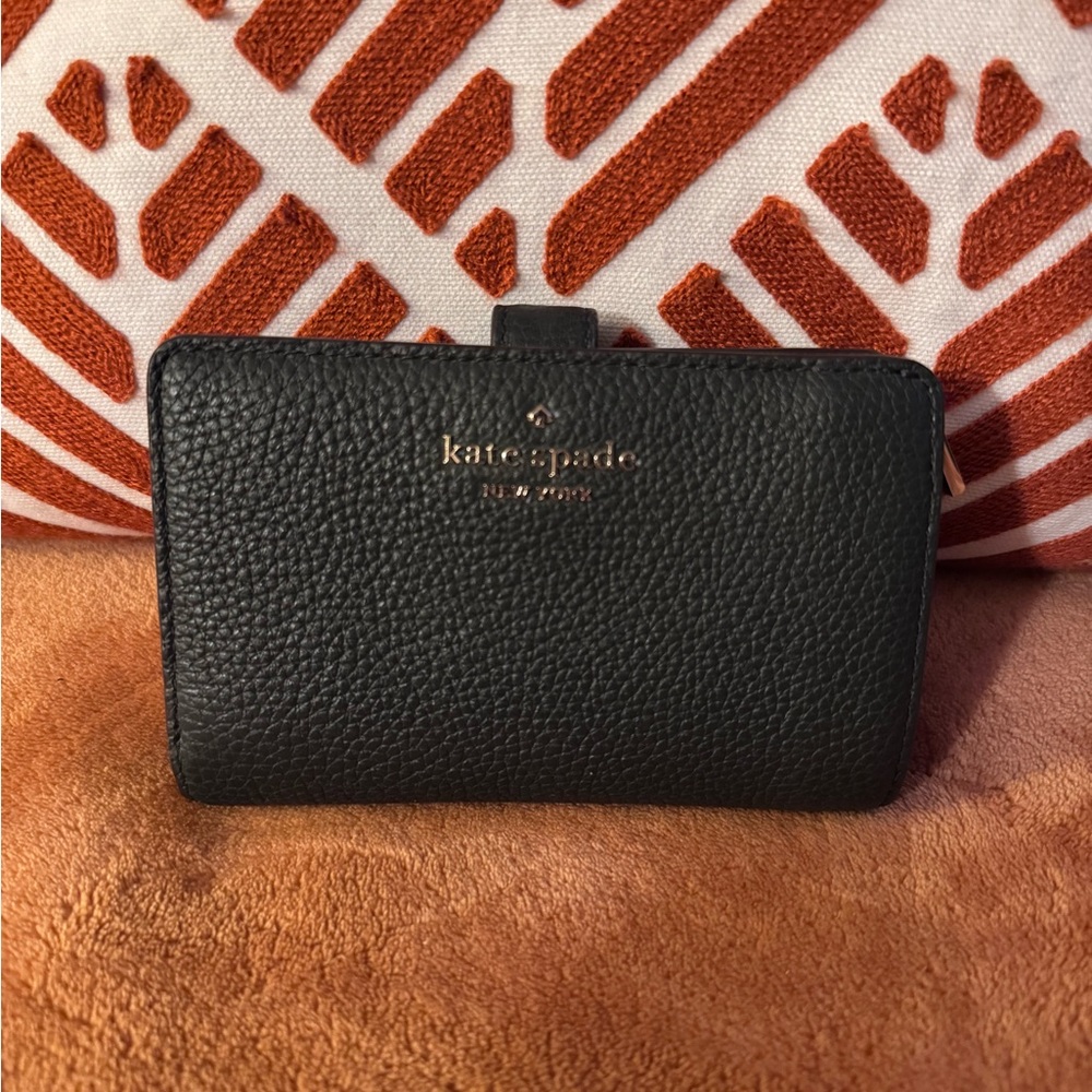 Kate Spade Emerald Green Leather Wallet
